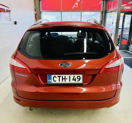 Ford Mondeo vaihtoauto