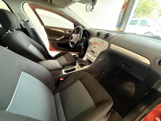 Ford Mondeo vaihtoauto