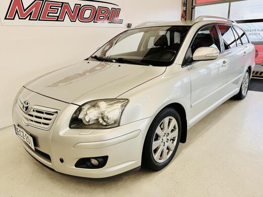 Toyota Avensis vaihtoauto