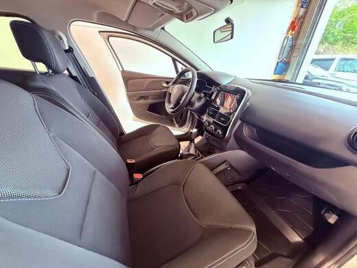 Renault Clio vaihtoauto