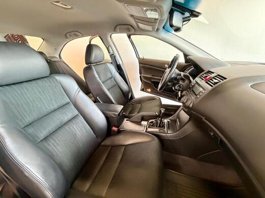 Honda Accord vaihtoauto