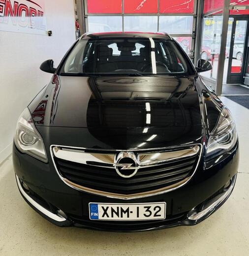 Opel Insignia vaihtoauto