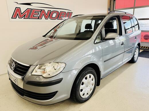Volkswagen Touran vaihtoauto