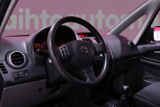 Suzuki SX4 vaihtoauto