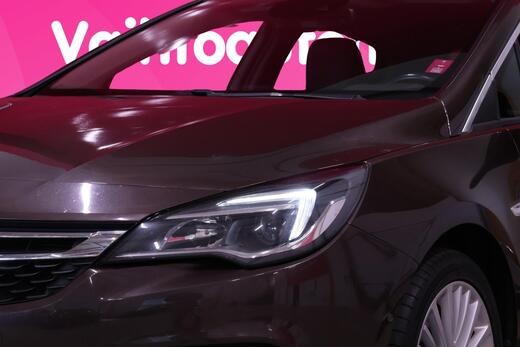 Opel Astra vaihtoauto