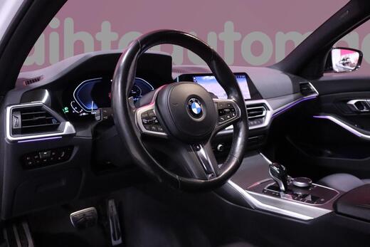 BMW 320 vaihtoauto