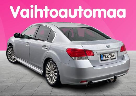 Subaru Legacy vaihtoauto