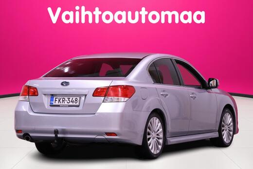 Subaru Legacy vaihtoauto