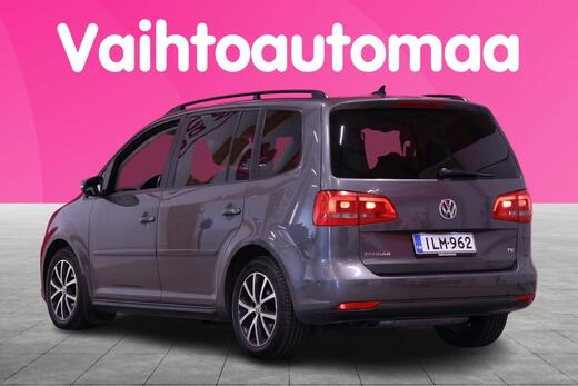 Volkswagen Touran vaihtoauto