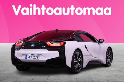 BMW i8 vaihtoauto