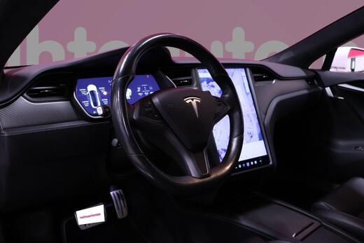 Tesla Model S vaihtoauto
