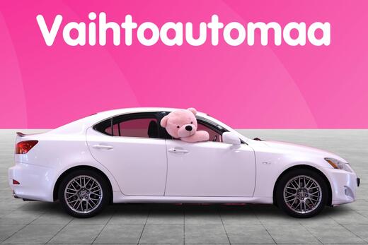 Lexus IS vaihtoauto
