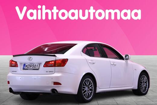 Lexus IS vaihtoauto