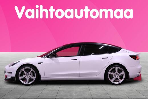 Tesla Model 3 vaihtoauto