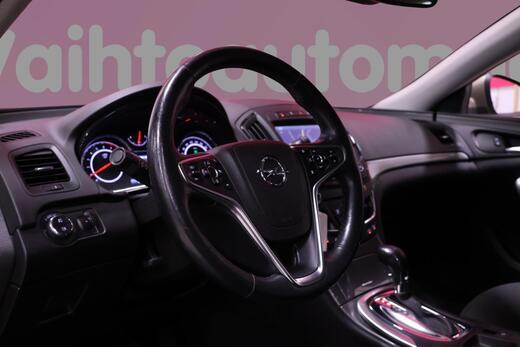 Opel Insignia vaihtoauto