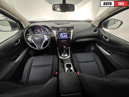 Nissan Navara vaihtoauto
