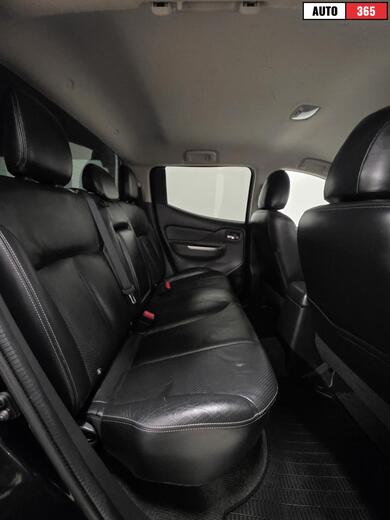 Mitsubishi L200 vaihtoauto