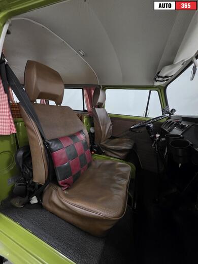 Volkswagen Kleinbus vaihtoauto