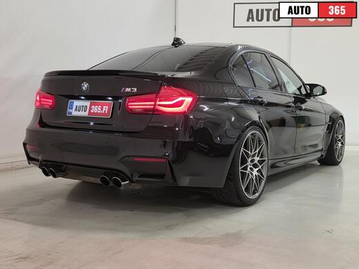 BMW M3 vaihtoauto