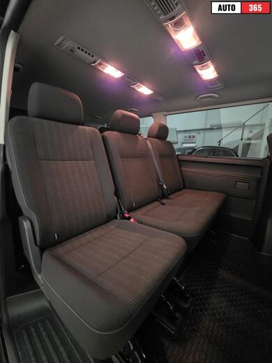 Volkswagen Caravelle vaihtoauto