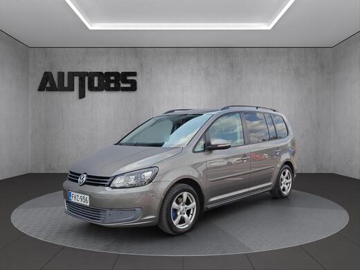 Volkswagen Touran vaihtoauto