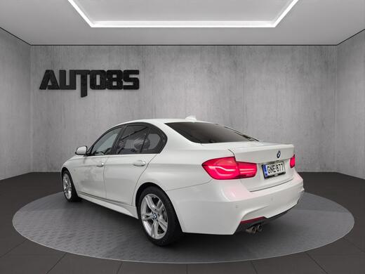 BMW 320 vaihtoauto