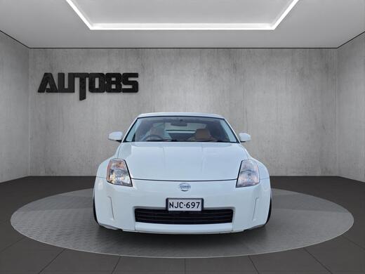 Nissan 350z vaihtoauto