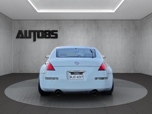 Nissan 350z vaihtoauto