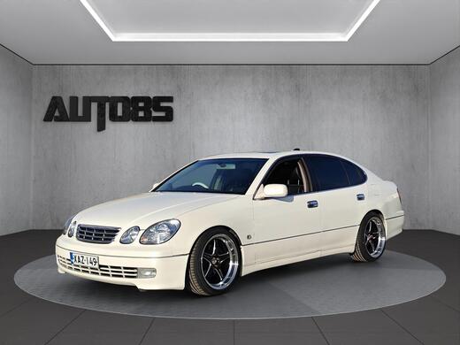 Toyota Aristo vaihtoauto