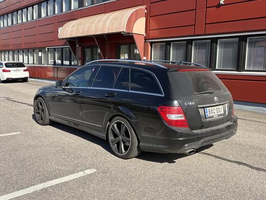 Mercedes-Benz C vaihtoauto