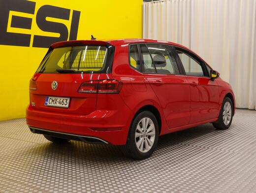 Volkswagen Golf Sportsvan vaihtoauto