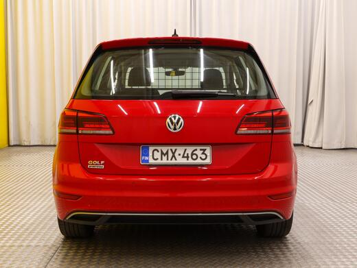 Volkswagen Golf Sportsvan vaihtoauto