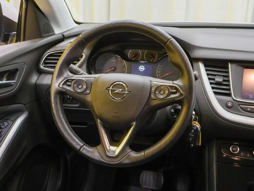 Opel Grandland X vaihtoauto