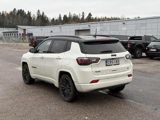 Jeep Compass vaihtoauto