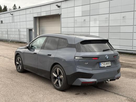 BMW iX vaihtoauto