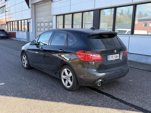 BMW 225 vaihtoauto