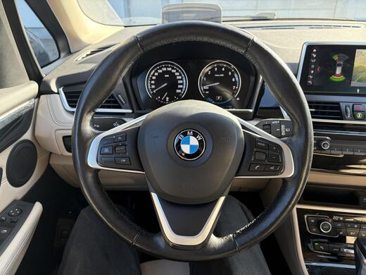 BMW 225 vaihtoauto