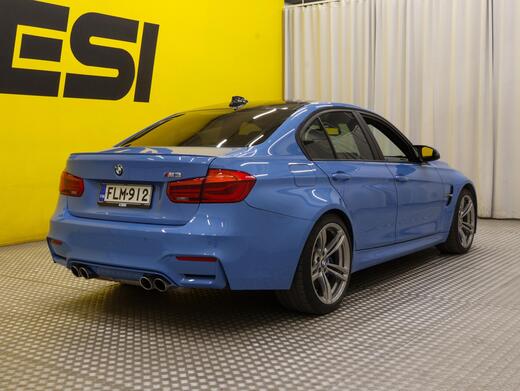 BMW M3 vaihtoauto