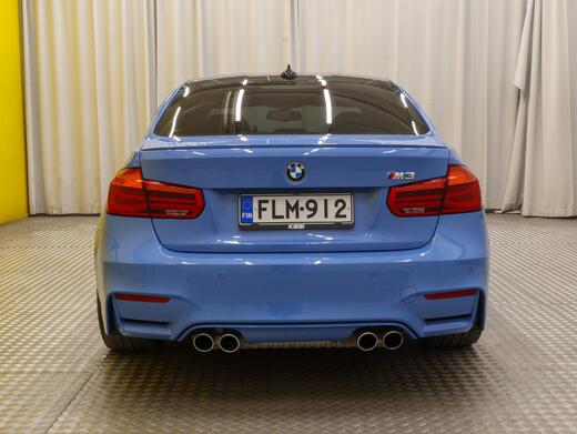 BMW M3 vaihtoauto