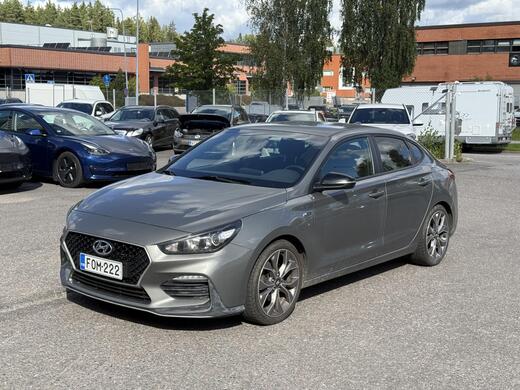 Hyundai i30 Fastback vaihtoauto