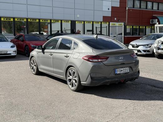 Hyundai i30 Fastback vaihtoauto