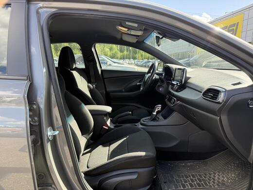 Hyundai i30 Fastback vaihtoauto
