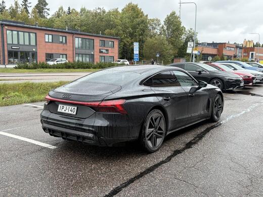 Audi e-tron GT vaihtoauto