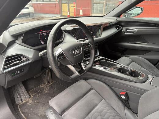 Audi e-tron GT vaihtoauto