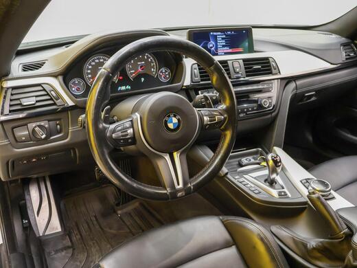 BMW M4 vaihtoauto