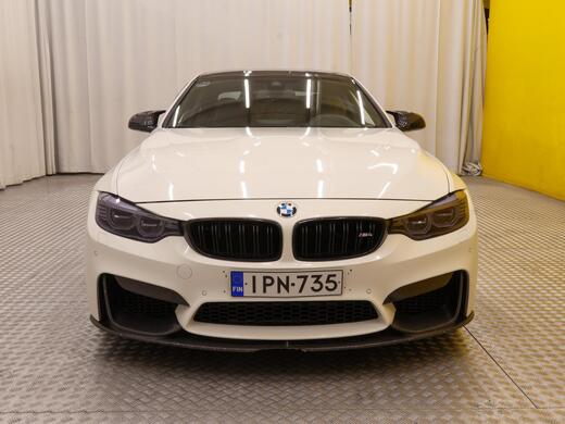 BMW M4 vaihtoauto