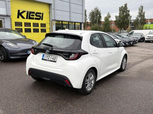 Toyota Yaris vaihtoauto