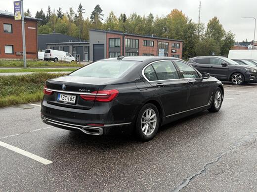 BMW 740 vaihtoauto