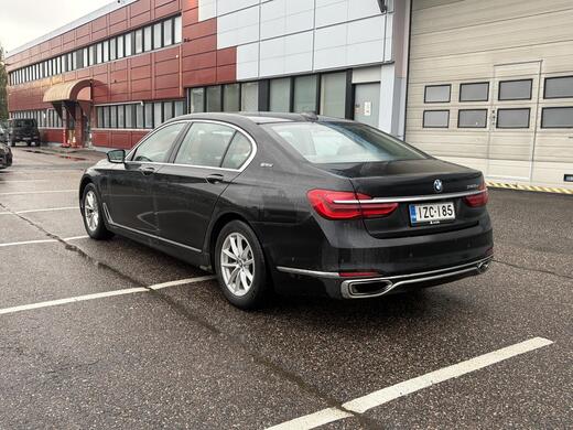 BMW 740 vaihtoauto