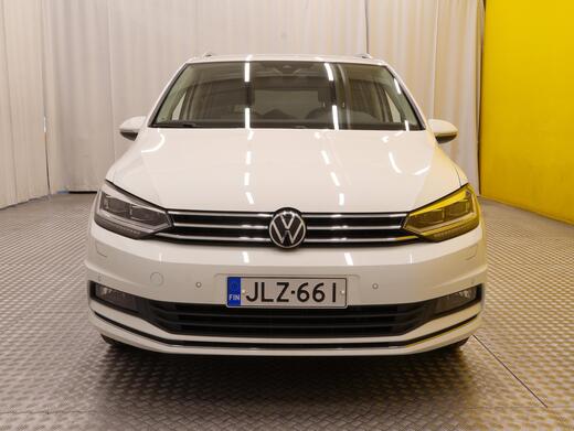 Volkswagen Touran vaihtoauto